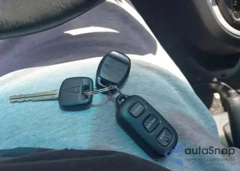 2003 Pontiac Vibe из США, поврежденный, VIN 5Y2SL62833Z453972